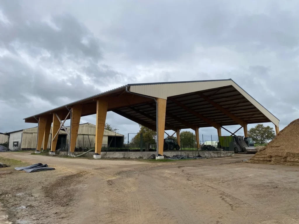 Faucheux Charpente CONSTRUCTION BATIMENT AGRICOLE RENNES Bradage Couverture 3